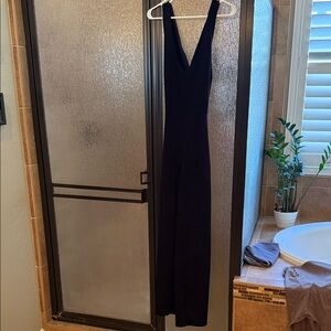 Elegant Black V-Neck Women's Jumpsuit